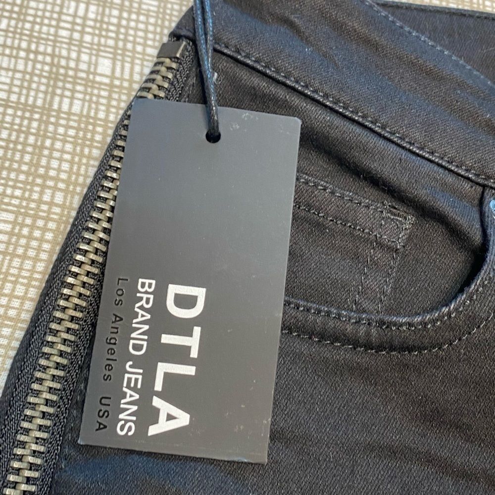 DTLA Brand  Jeans NWT - Picture 11 of 12